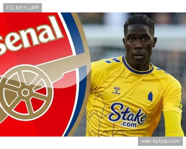 奥纳纳的纵向带球如何驱动推进型后腰角色？